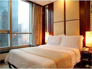 Nanjing Road Pedestrain Street Huanghe Road Hotel 2*