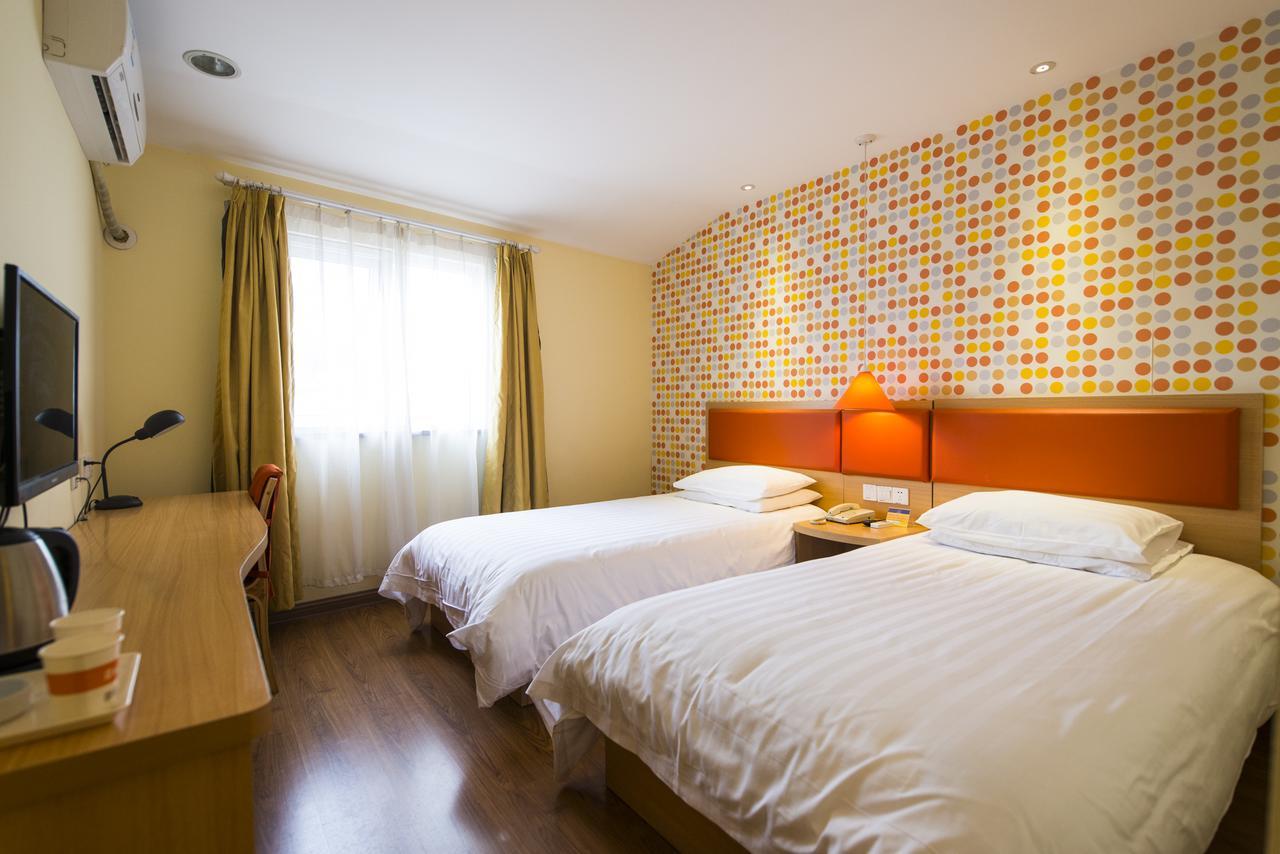 Nanjing Road Pedestrain Street Huanghe Road Hotel Shanghai