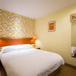 Home Inn Shanghai Nanjing Road Pedestrain Street Huanghe Road