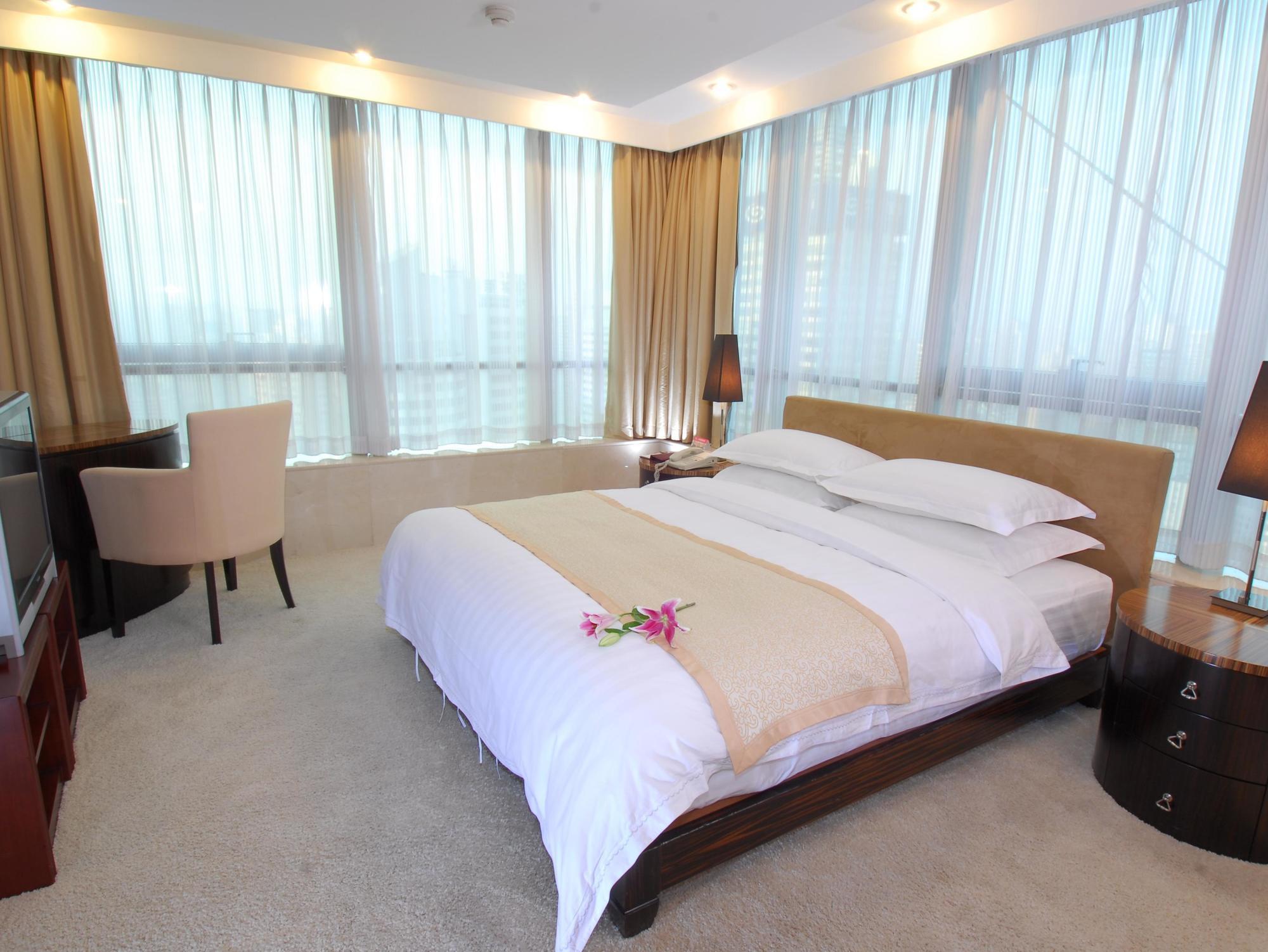 Nanjing Road Pedestrain Street Huanghe Road Hotel Shanghai